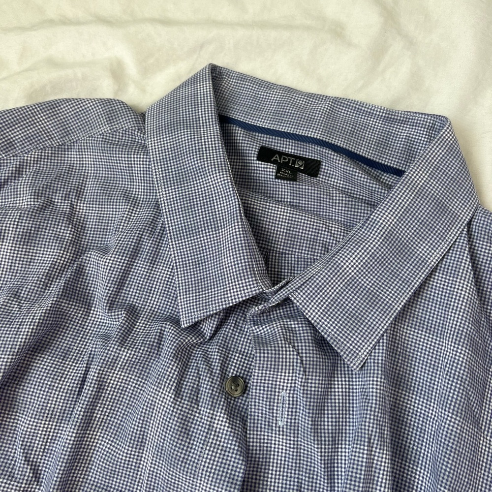 APT.9 long sleeve dress up shirt